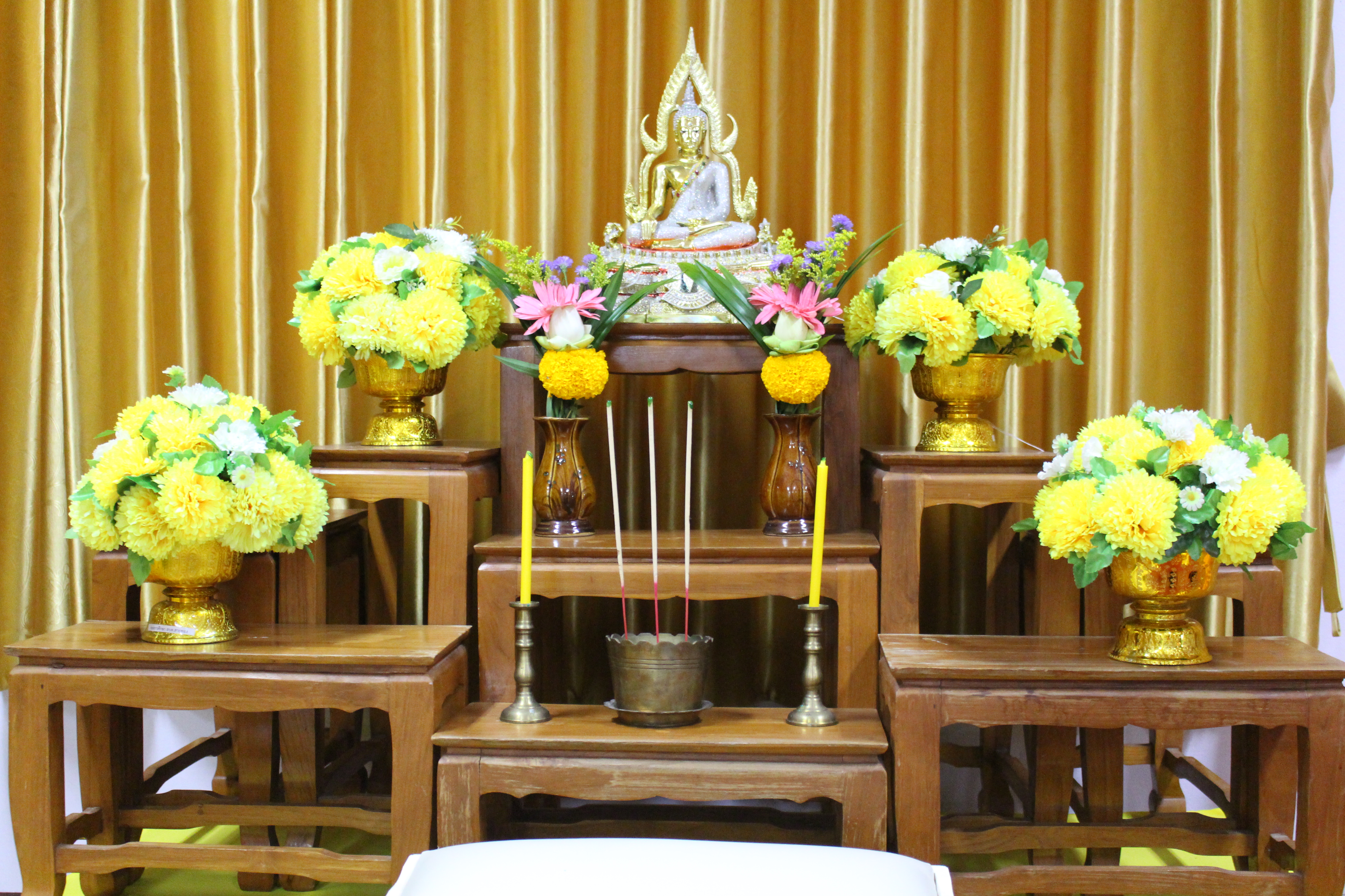 ทำบุญปีใหม่องค์การบริหารส่วนตำบลสายทอง